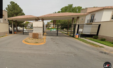 Casa ubicada en fraccionamiento Residencial Senderos, Coahuila México. con 3 Recamaras y 224m2. Muy Cerca del Instituto Tecnológico de Torreón.