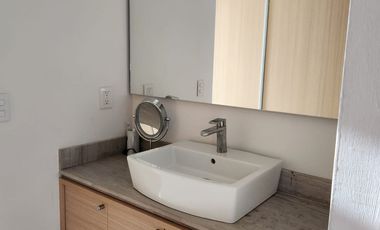 Hermoso Pent-house en venta en la exclusiva Torre Nau Living.