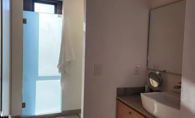 Hermoso Pent-house en venta en la exclusiva Torre Nau Living.