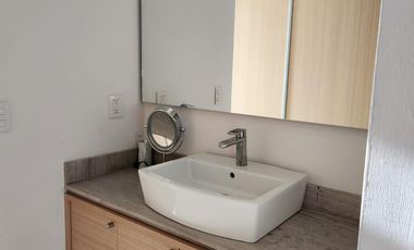 Hermoso Pent-house en venta en la exclusiva Torre Nau Living.