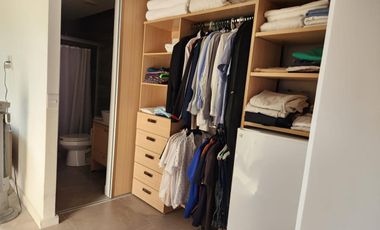 Hermoso Pent-house en venta en la exclusiva Torre Nau Living.