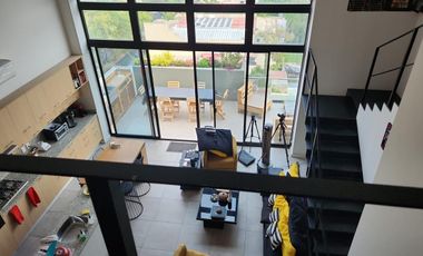 Hermoso Pent-house en venta en la exclusiva Torre Nau Living.