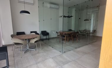 Hermoso Pent-house en venta en la exclusiva Torre Nau Living.
