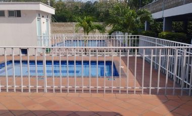 ARRIENDO APARATAMENTO PRADOS DEL ESTE