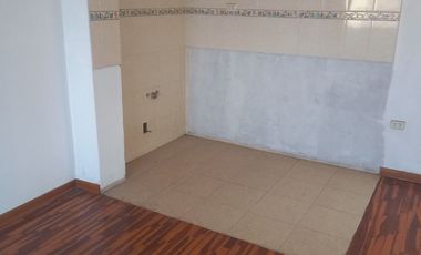 Venta de 2 lindos Departamentos a pocas cuadras de las avenidas principales como la Av. Lima, Av. Perú y Av. Universitaria.