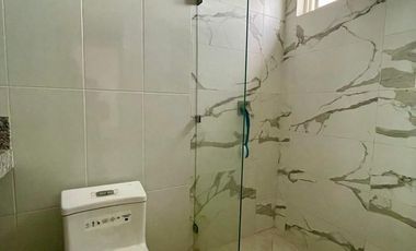 Alquiler: Casa de 3 Dorm. en Casa Laguna