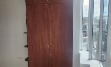 alquiler suite con 2 ambientes - Garzota