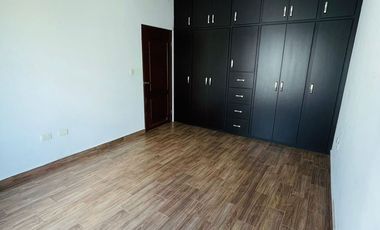 RIVELLO RESIDENCIAL - Casa en Venta
