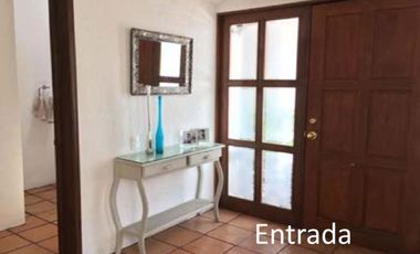 RENTO LINDA CASA TIPO MEXICANO EN VILLAS DEL MESON, JURIQUILLA