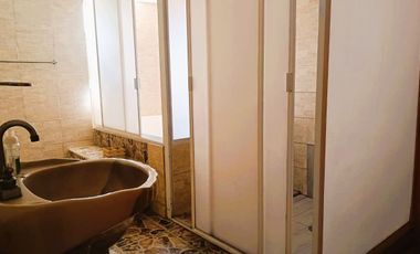 ¡¡Rento Departamento Amueblado en Fuentes de Morelia!!   El departamento está ubicado en la col. Fuentes de Morelia una de las zonas más seguras, b