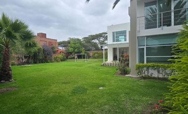 Casa en Alquiler 3 Dormitorios en Hilacril Tumbaco Quito - Ecuador