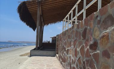 CASA DE PLAYA EN PLATERITOS - TUMBES