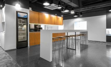 Join a collaborative coworking environment in Regus Abanao Square