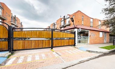 CASA EN VENTA CONJUNTO RESIDENCIAL QUINTAS DEL TREBOL  MOSQUERA