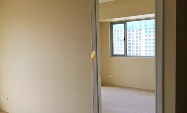 Cozy 1-Bedroom Condo for Rent in Avida Towers 34th Street, BGC, Taguig