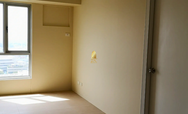Cozy 1-Bedroom Condo for Rent in Avida Towers 34th Street, BGC, Taguig