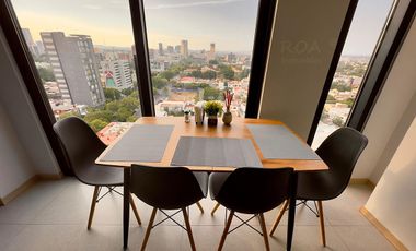 Distrito Chapultepec: Departamento con Hermosa Vista - English Spoken