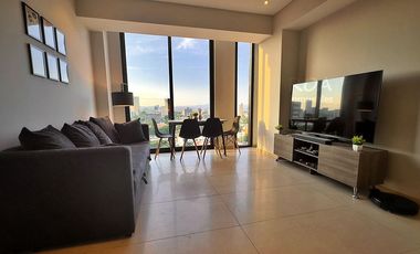 Distrito Chapultepec: Departamento con Hermosa Vista - English Spoken