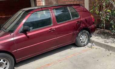 Alquilo cochera en condominio Zafiro Miraflores