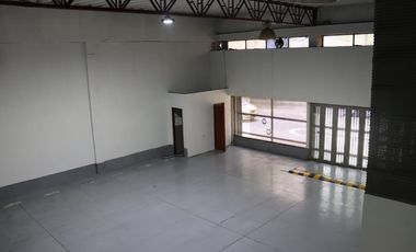 515 LOCAL COMERCIAL AV EL POBLADO