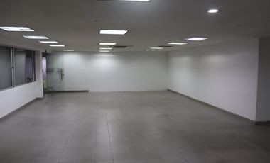 515 LOCAL COMERCIAL AV EL POBLADO