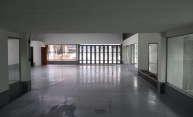 515 LOCAL COMERCIAL AV EL POBLADO