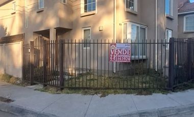 ARRIENDO CASA EN MIRADOR ANDINO, MACHALI 4d 4b.