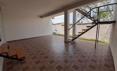 RENTA DE CASA EN PASEO DEL PARQUE TRES MARÍAS.
