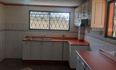 ARRIENDO en San José del Valle, propiedad con 900m2 de terreno y 300m2 de construcción