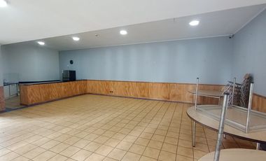 Buen Depto La Florida 2 dormitorios con Estacionamiento y Terraza, Pasos del Metro