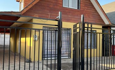 SE ARRIENDA AMPLIA CASA EN CONDOMINIO, BUIN