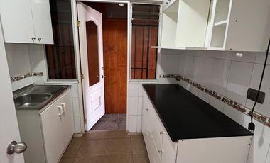 SE ARRIENDA AMPLIA CASA EN CONDOMINIO, BUIN