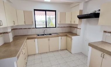 C180 - Venta Casa en Ciudad Celeste Vista al Lago - 3 dormitorios - Vendo