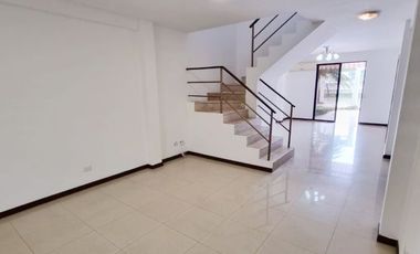 C180 - Venta Casa en Ciudad Celeste Vista al Lago - 3 dormitorios - Vendo