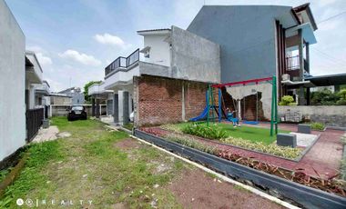 DISEWAKAN RUMAH CISARANTEN Lokasi Strategis Bebas Banjir Dekat Antapani & Soekarno Hatta Bandung