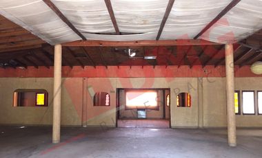 PROPIEDAD EN VENTA TIPO HACIENDA EN LOMA BLANCA
