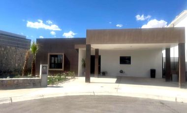 CASA EN VENTA, FRACC. PRIVADO QUINTA SOFIA, CD. JUÁREZ, CHIH.