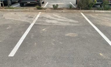 Buen Depto Amplio como Nuevo, 3D 2D con Estacionamiento y Bodega