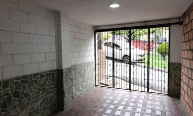 RENTO CASA EN LOPEZ DE MESA