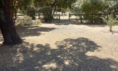 SE VENDE PARCELA 5.200 M2 LAGUNA DE ACULEO