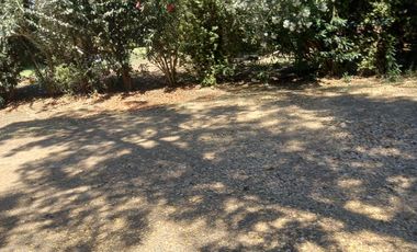 SE VENDE PARCELA 5.200 M2 LAGUNA DE ACULEO