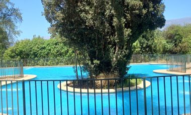 SE VENDE PARCELA 5.200 M2 LAGUNA DE ACULEO