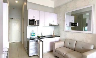 Studio at Admiral Baysuites East Wing MH Del Pilar cor Aldecoa  Sts. Malate Manila
