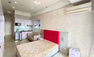 Studio at Admiral Baysuites East Wing MH Del Pilar cor Aldecoa  Sts. Malate Manila