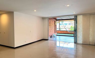 Apartamento en arriendo en el sector Las Brujas, Envigado