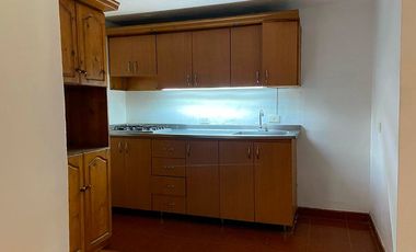 Casa en arriendo en el sector Prados de Sabaneta, Sabaneta
