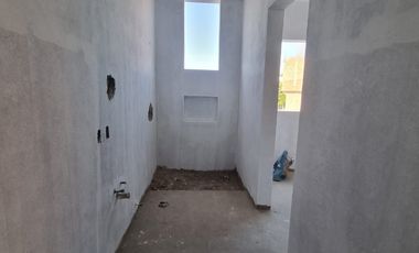 ¡GRAN OPORTUNIDAD EN LOS ROBLES RESIDENCIAL! Invierte a pie de la Primavera