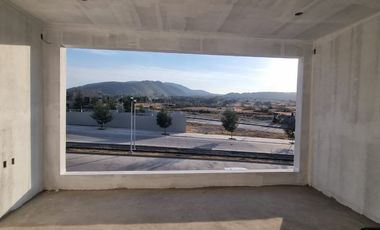 ¡GRAN OPORTUNIDAD EN LOS ROBLES RESIDENCIAL! Invierte a pie de la Primavera