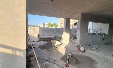 ¡GRAN OPORTUNIDAD EN LOS ROBLES RESIDENCIAL! Invierte a pie de la Primavera
