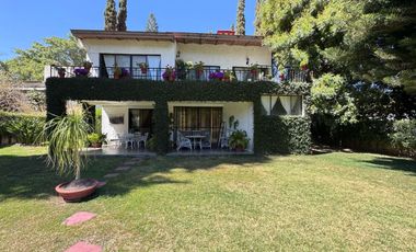 CASA EN VENTA EN LAS CAÑADAS